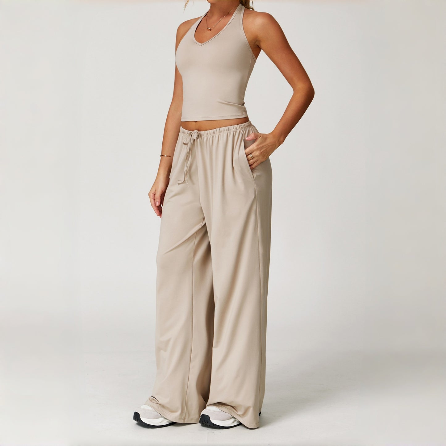 Everyday Essential Quick-Dry 2- Piece Sweat Suit Set